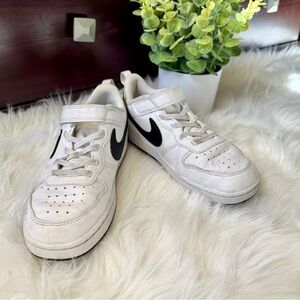 Nike Court Borough Low Recraft White Black Sneakers Kids Size 2.5Y
